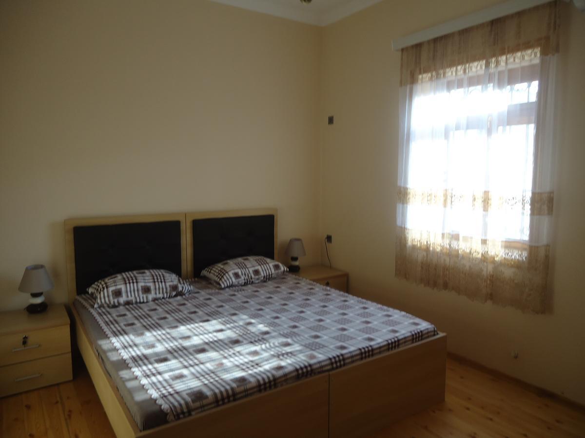 Guesthouse Khazar In Old City Baky Esterno foto