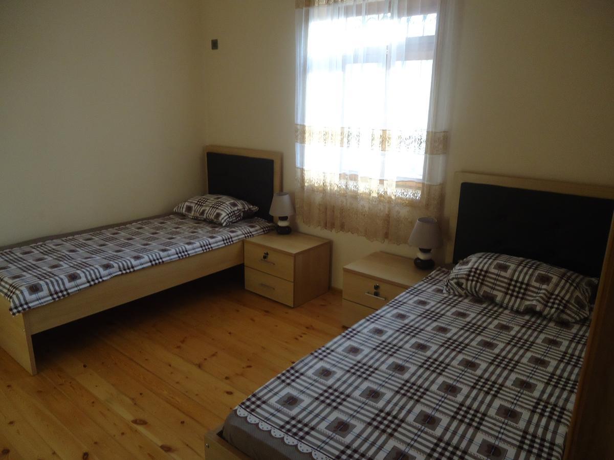 Guesthouse Khazar In Old City Baky Esterno foto