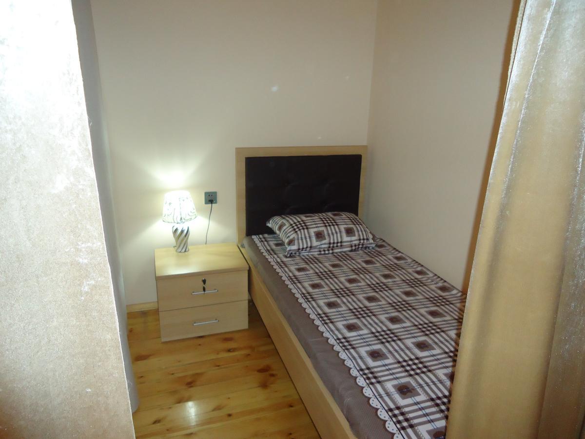 Guesthouse Khazar In Old City Baky Esterno foto